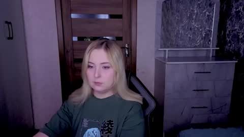 Kristy online show from 05-18-26, 08:58