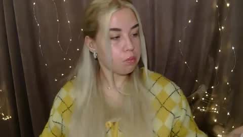 KristyFlowers online show from 12-20-24, 06:40