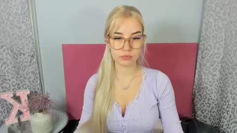 KristyFlowers online show from 12-17-25, 06:30