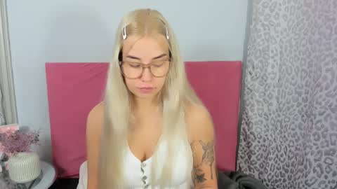 KristyFlowers online show from 01-07-26, 08:17