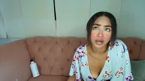 Cristina online show from 01-27-25, 10:38