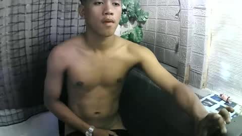 kritthanarkorn online show from 11-07-25, 08:25