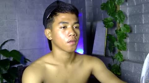 kritthanarkorn online show from 12-15-25, 03:05