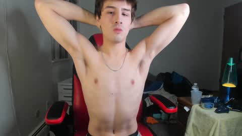 Snapshot of kroddy1985 chatting on 01-15-25, 02:49 Brayden Thompson online show from 01-15-25, 02:49