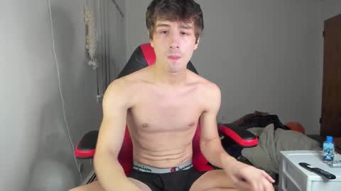 Snapshot of kroddy1985 chatting on 12-22-25, 05:37 Brayden Thompson online show from 12-22-25, 05:37