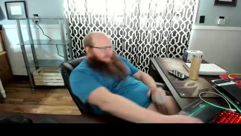 Snapshot of krugdd chatting on 05-18-26, 06:47 Krug online show from 05-18-26, 06:47