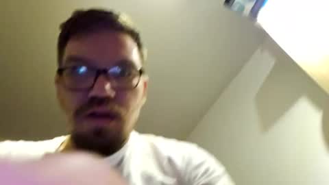 Snapshot of kryptoni18435 chatting on 01-15-25, 07:55 Tommy online show from 01-15-25, 07:55