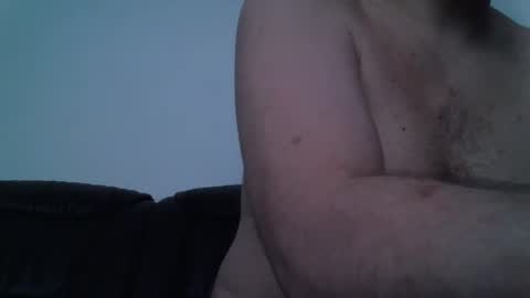 Snapshot of kryptoni18435 chatting on 01-18-25, 01:52 Tommy online show from 01-18-25, 01:52