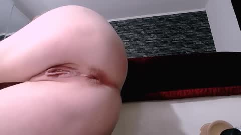 krystal desire online show from 10-07-25, 05:37