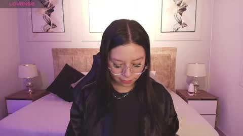 krystal online show from 12-22-24, 04:17