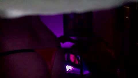 Snapshot of krystalkush420 chatting on 03-22-26, 07:23 krystalkush420 online show from 03-22-26, 07:23