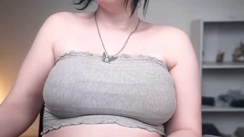 Krystal Syx online show from 02-08-26, 11:41