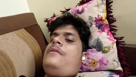 Snapshot of ks976sexy2 chatting on 10-20-25, 03:45 ks976sexy2 online show from 10-20-25, 03:45