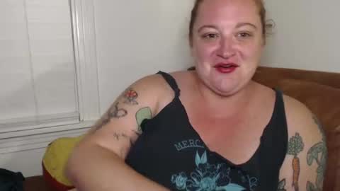 Snapshot of kudraalo chatting on 11-19-25, 03:39 Ho-verdrive online show from 11-19-25, 03:39