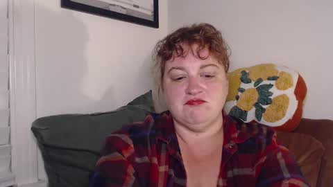 Snapshot of kudraalo chatting on 01-10-26, 04:03 Ho-verdrive online show from 01-10-26, 04:03