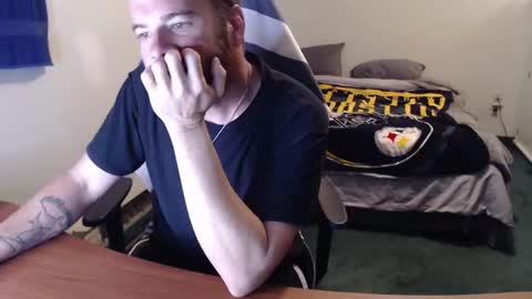 Kuggy online show from 10-13-25, 01:44