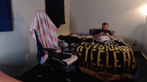 Kuggy online show from 02-08-26, 01:09