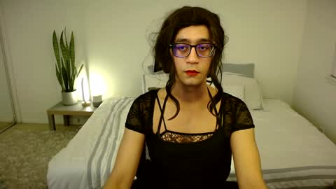 Snapshot of kumatryant chatting on 01-20-25, 11:02 KumaTryant online show from 01-20-25, 11:02