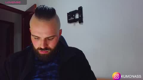 Snapshot of kumonass chatting on 02-12-26, 08:15 kumonass online show from 02-12-26, 08:15