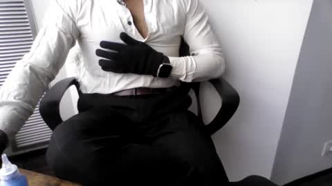 Snapshot of kunal7034 chatting on 04-25-26, 02:03 kunal7034 online show from 04-25-26, 02:03