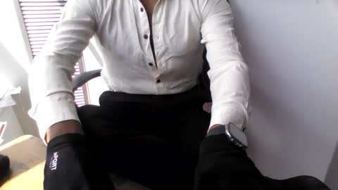 Snapshot of kunal7034 chatting on 05-02-26, 04:23 kunal7034 online show from 05-02-26, 04:23