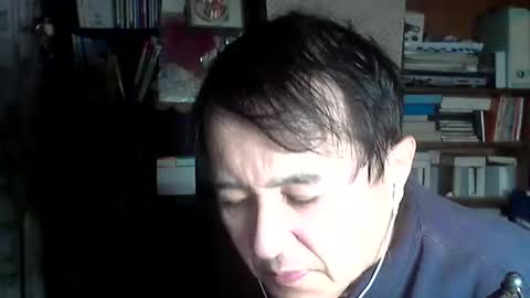 kunio37 online show from 12-31-24, 11:53