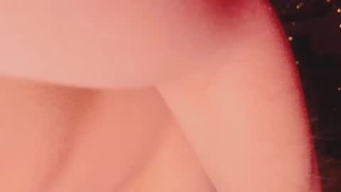 Snapshot of kuntboyzworld chatting on 02-17-26, 08:37 Krypto hethey online show from 02-17-26, 08:37