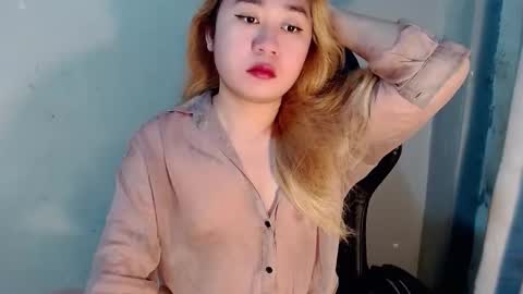 kuntiex online show from 10-11-25, 04:49