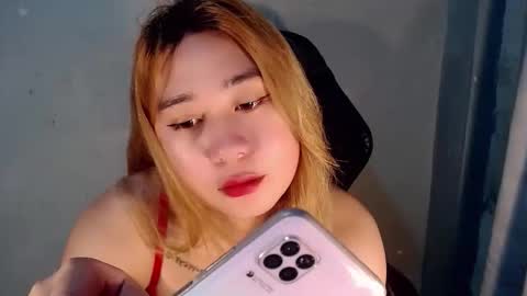 kuntiex online show from 10-20-25, 01:55