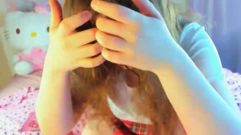 Anna online show from 09-20-25, 02:34