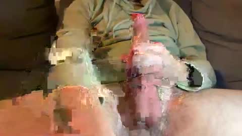 Snapshot of kurtisnewton chatting on 03-10-26, 11:10 kurtisnewton online show from 03-10-26, 11:10