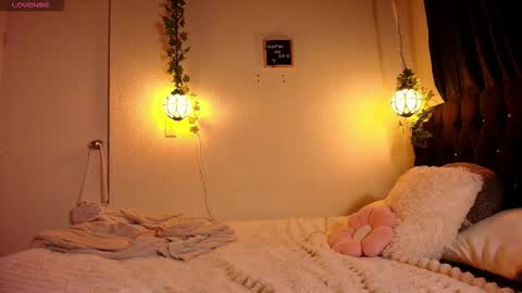 Snapshot of kurttsinner chatting on 10-20-25, 09:43 Kurttsinner online show from 10-20-25, 09:43