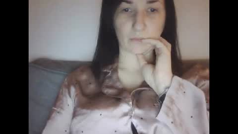 kusia032132 online show from 02-11-25, 09:03
