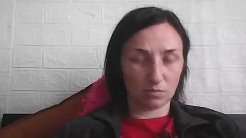 Snapshot of kusia032132 chatting on 04-22-26, 10:06 kusia032132 online show from 04-22-26, 10:06