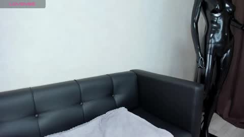 Kvetachka Thu-Sun 0900am-1500pmGTM2 online show from 01-12-25, 01:00