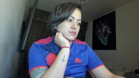 kyhara online show from 06-18-26, 12:44