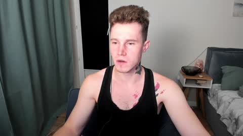 Snapshot of kyle_4u chatting on 12-03-24, 07:33 Kyle online show from 12-03-24, 07:33