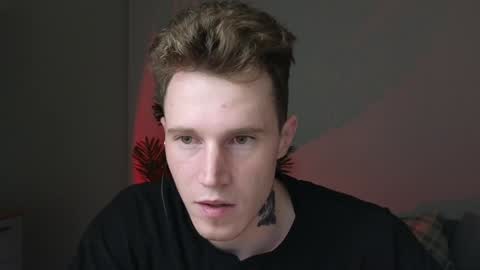 Snapshot of kyle_4u chatting on 12-08-24, 09:52 Kyle online show from 12-08-24, 09:52