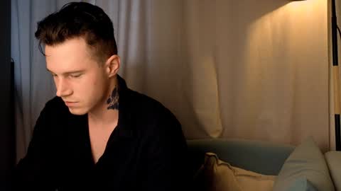 Snapshot of kyle_4u chatting on 01-24-25, 05:42 Kyle online show from 01-24-25, 05:42