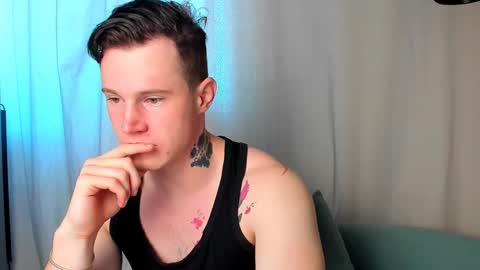 Snapshot of kyle_4u chatting on 01-29-25, 05:51 Kyle online show from 01-29-25, 05:51