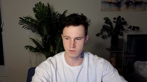 Snapshot of kyle_4u chatting on 01-30-25, 03:40 Kyle online show from 01-30-25, 03:40