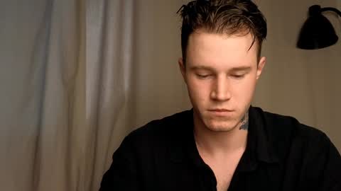 Snapshot of kyle_4u chatting on 02-06-25, 05:57 Kyle online show from 02-06-25, 05:57