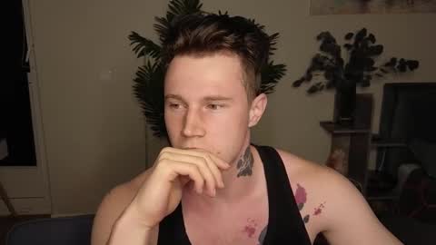 Snapshot of kyle_4u chatting on 02-09-25, 05:22 Kyle online show from 02-09-25, 05:22