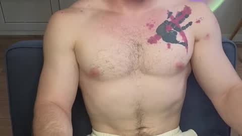 Snapshot of kyle_4u chatting on 10-08-25, 06:05 Kyle online show from 10-08-25, 06:05