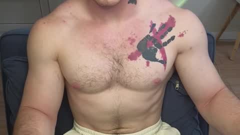 Snapshot of kyle_4u chatting on 10-09-25, 06:33 Kyle online show from 10-09-25, 06:33