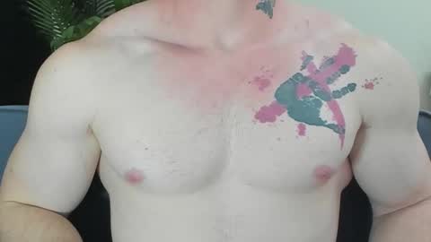 Snapshot of kyle_4u chatting on 11-09-25, 03:10 Kyle online show from 11-09-25, 03:10