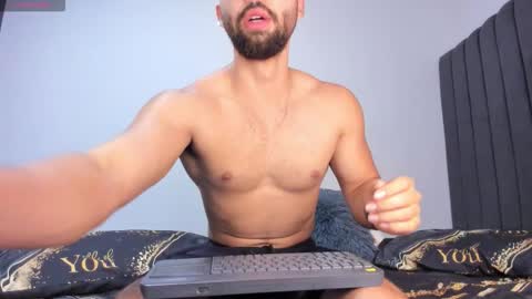 Snapshot of kyle_collinz chatting on 09-21-25, 09:16 Kyle collinz online show from 09-21-25, 09:16