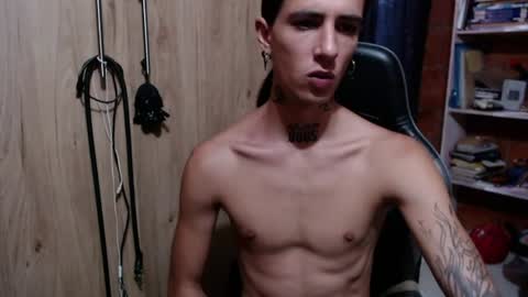 kyleer77 online show from 08-09-26, 06:57