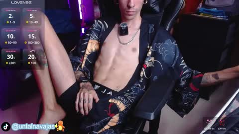 Kyle    online show from 12-17-25, 01:39