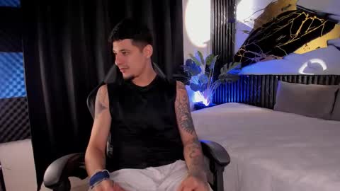 kylesmithx_ online show from 02-07-26, 04:05